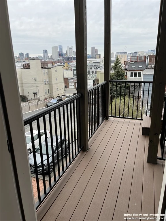 536 E Broadway, South Boston