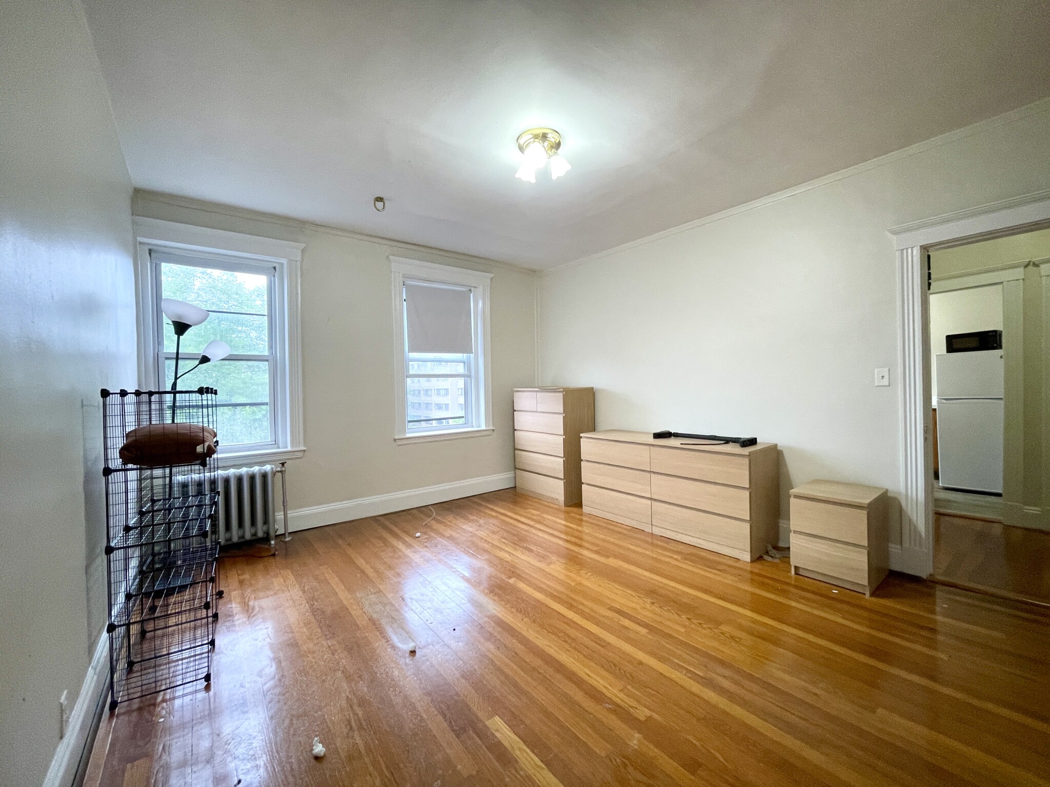 1950 Commonwealth Ave, Brighton