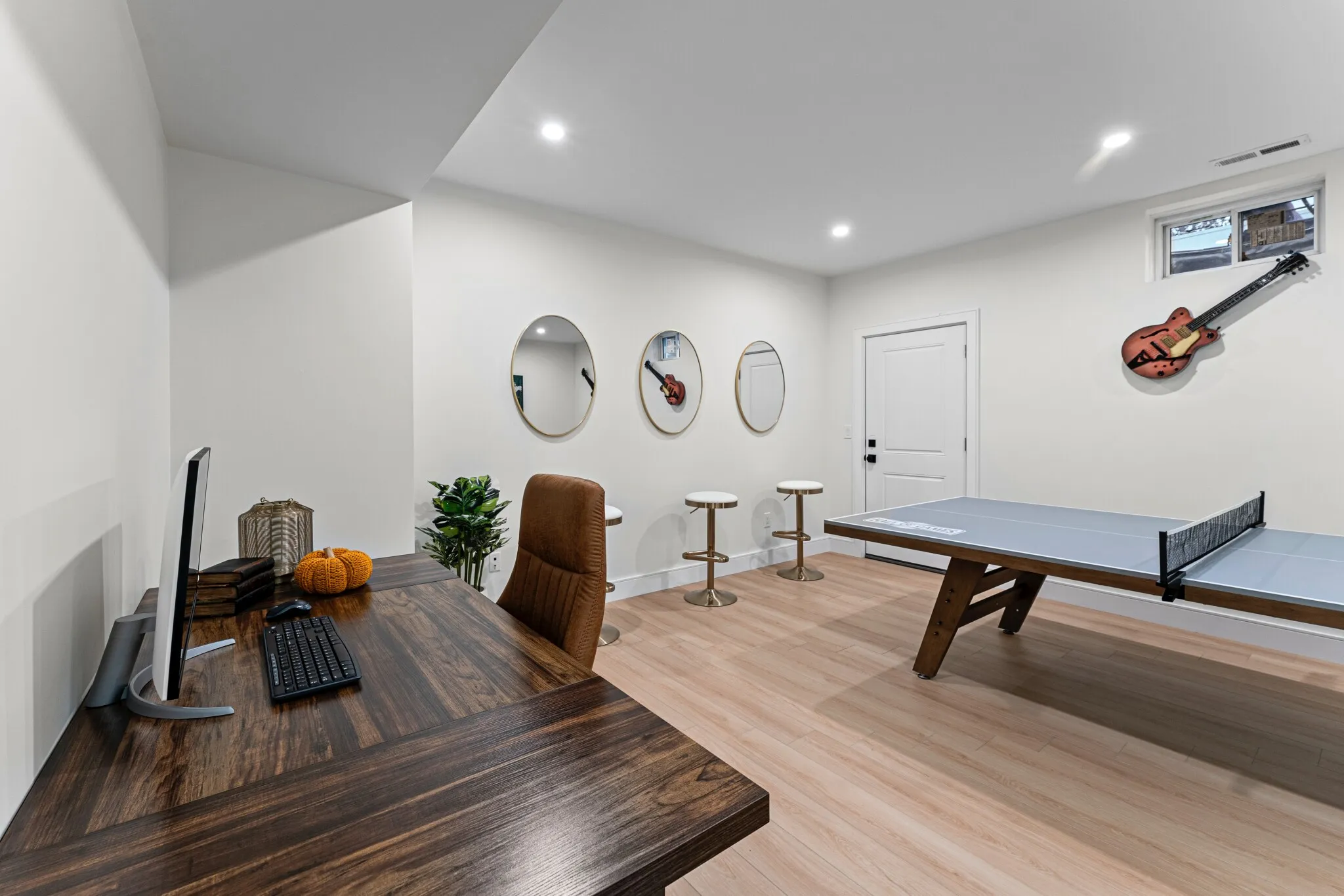 21 Bolton St, South Side