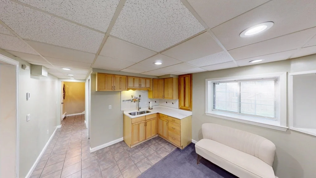 1 Jonathan Cir, Worcester