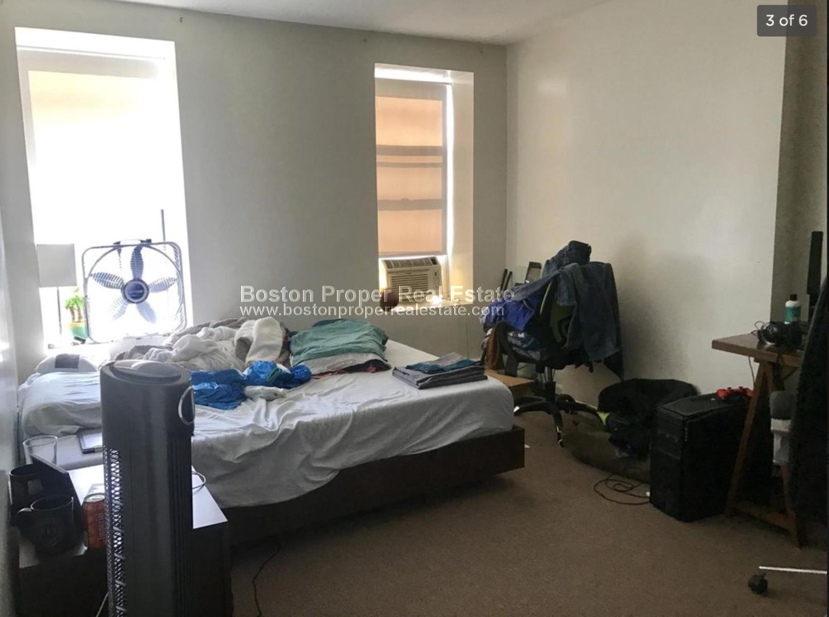 88 Hammond St, Roxbury