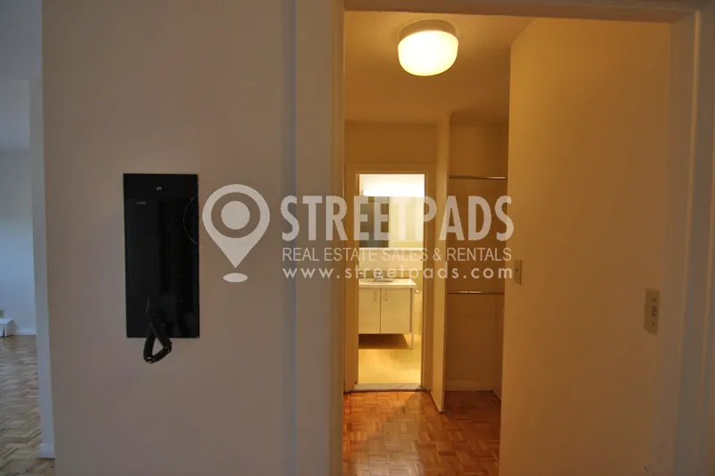 1455 Commonwealth Ave, Brighton