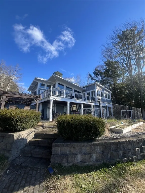 21 Spruce Dr, Ashburnham