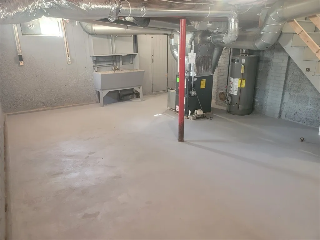 98 Uncatena Ave, Burncoat