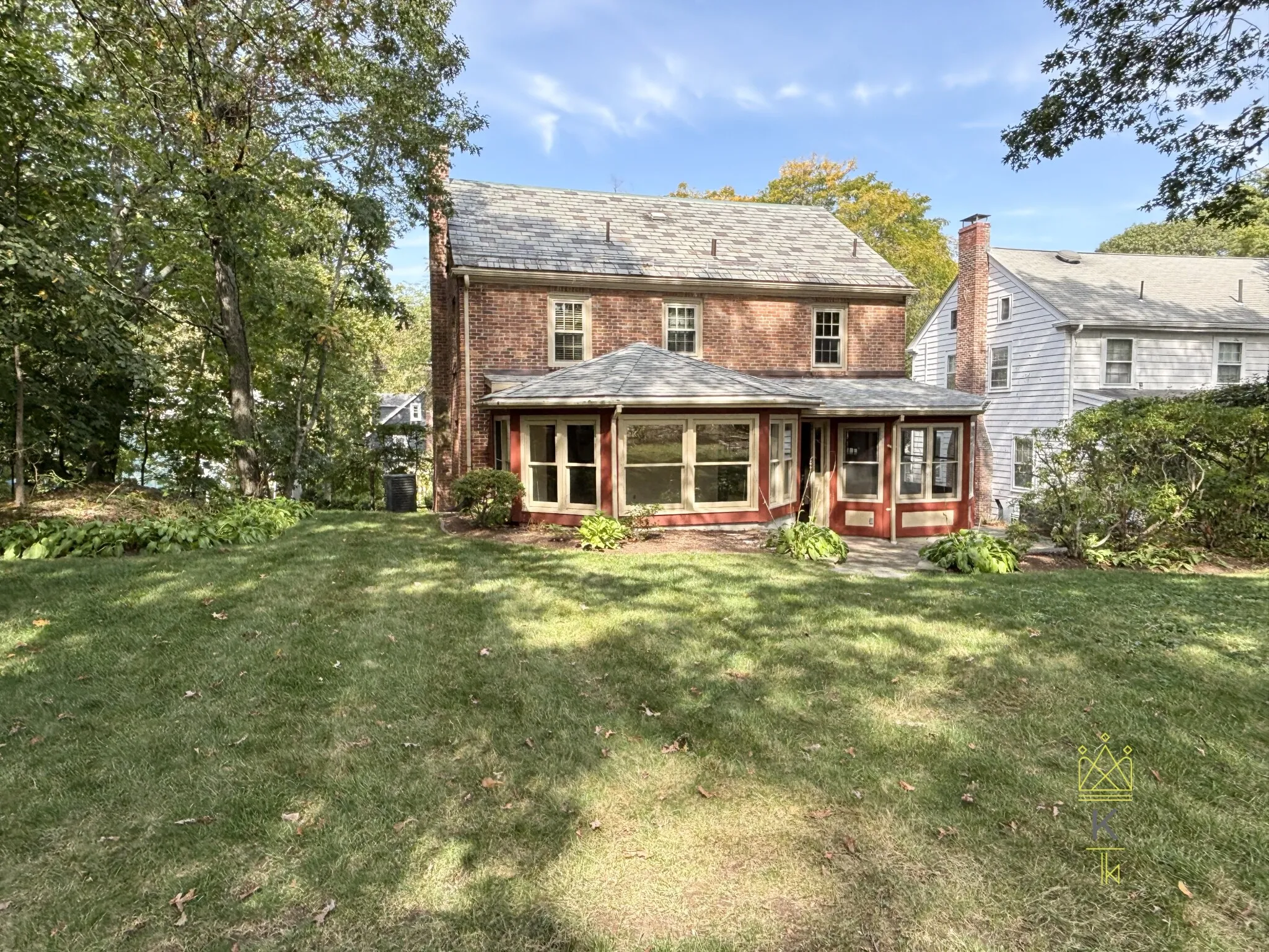 33 Clearwater Rd, Chestnut Hill
