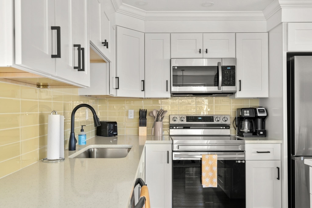 30 Coburn St  June/ July, Hull