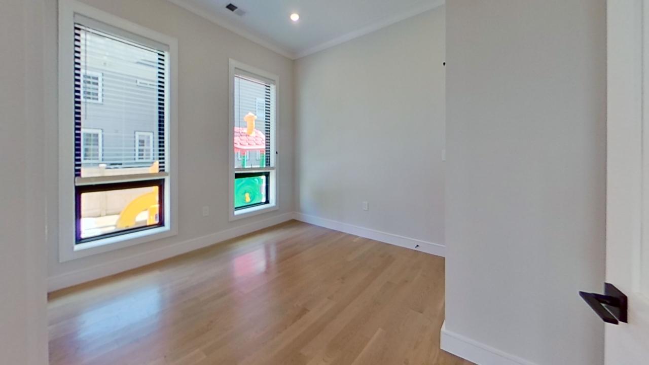 16 Highgate St, Allston