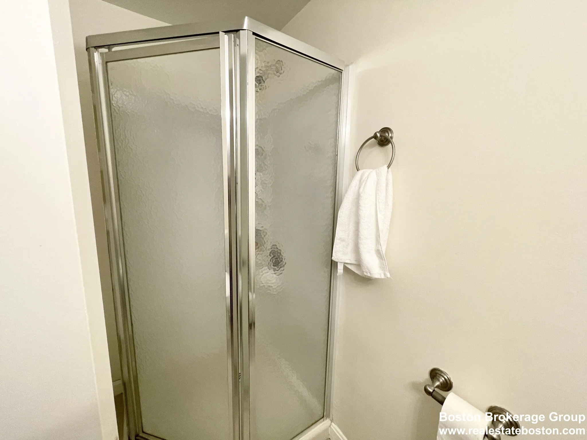 73 Gainsborough St, Fenway