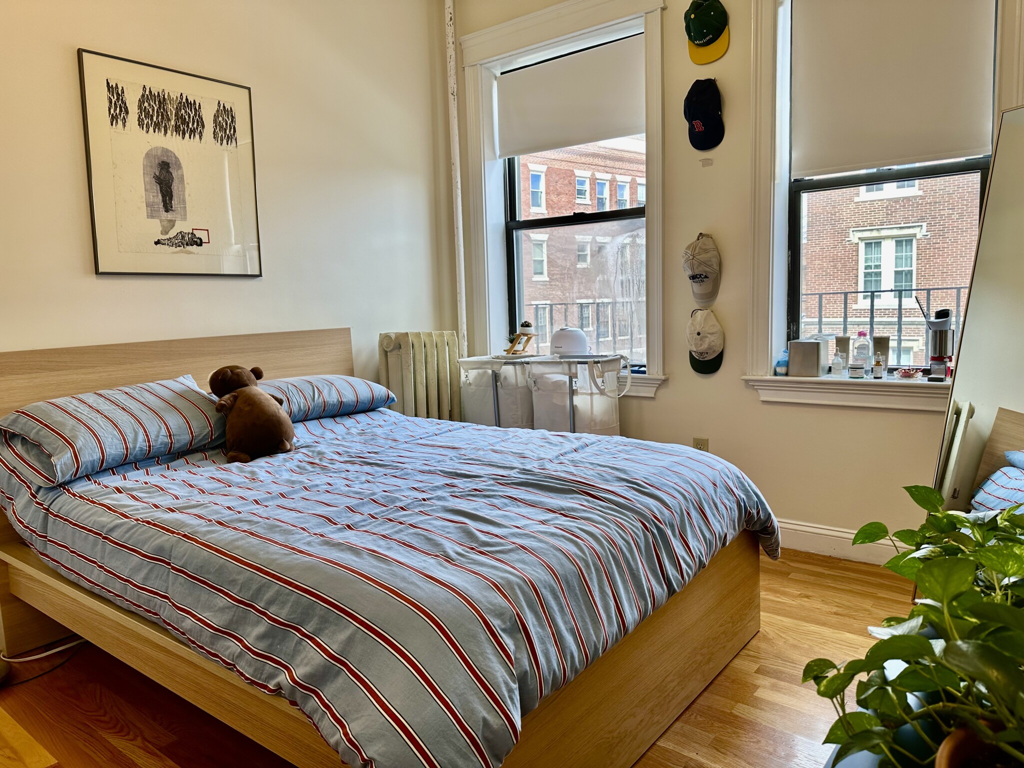 4 Park Vale Ave, Allston