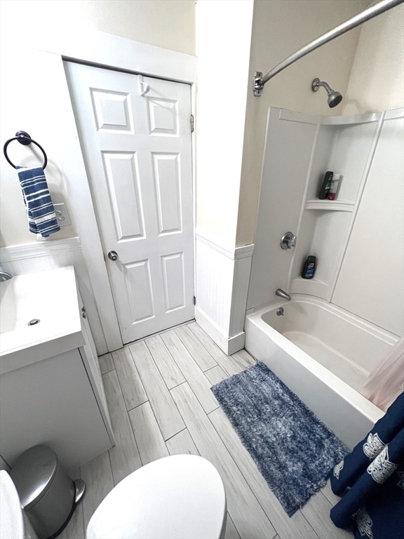 44 Marine, South Boston