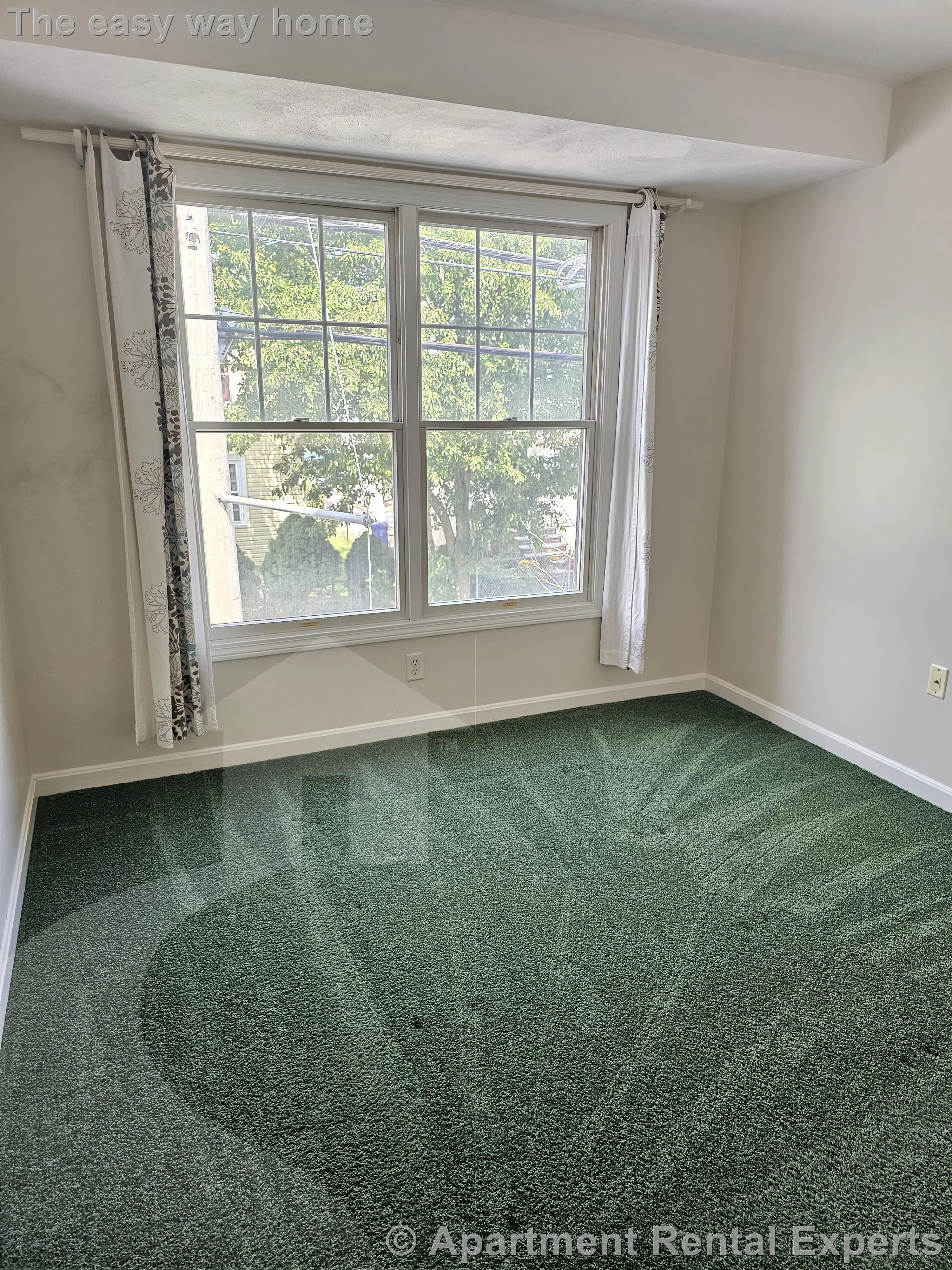 21 Adams St, Malden Center