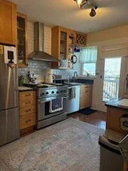 842 Nantasket Ave, The Alphabets