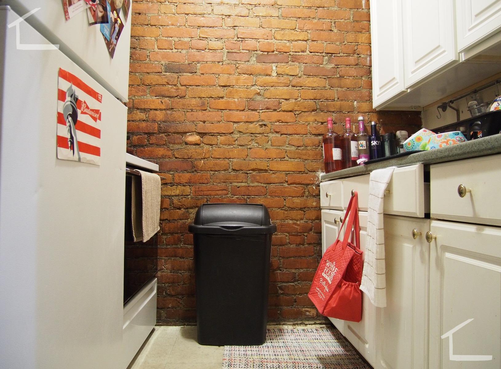 892 Huntington Ave, Mission Hill