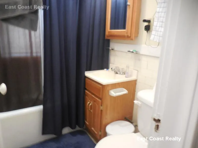 228 Kelton St, Allston