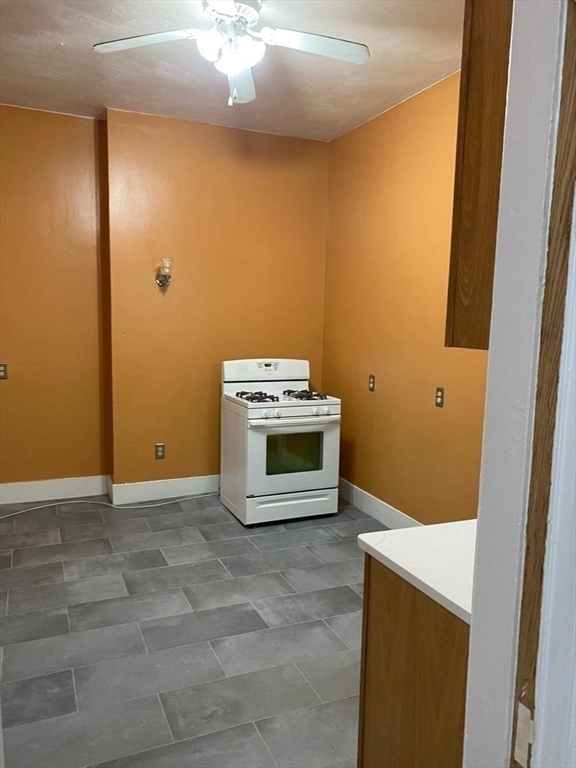 67 Waverly St, Roxbury