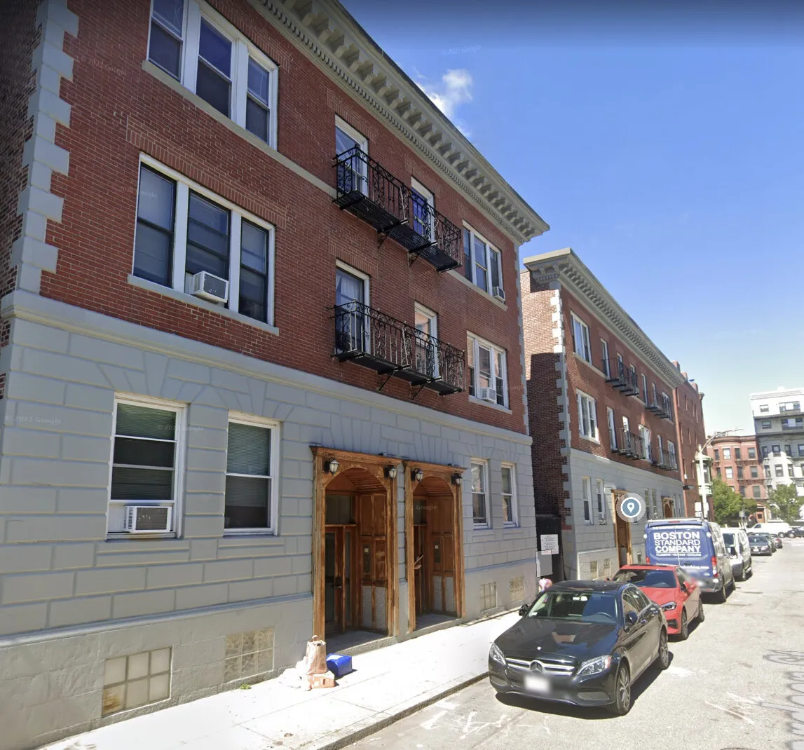 15 Aberdeen St, Fenway