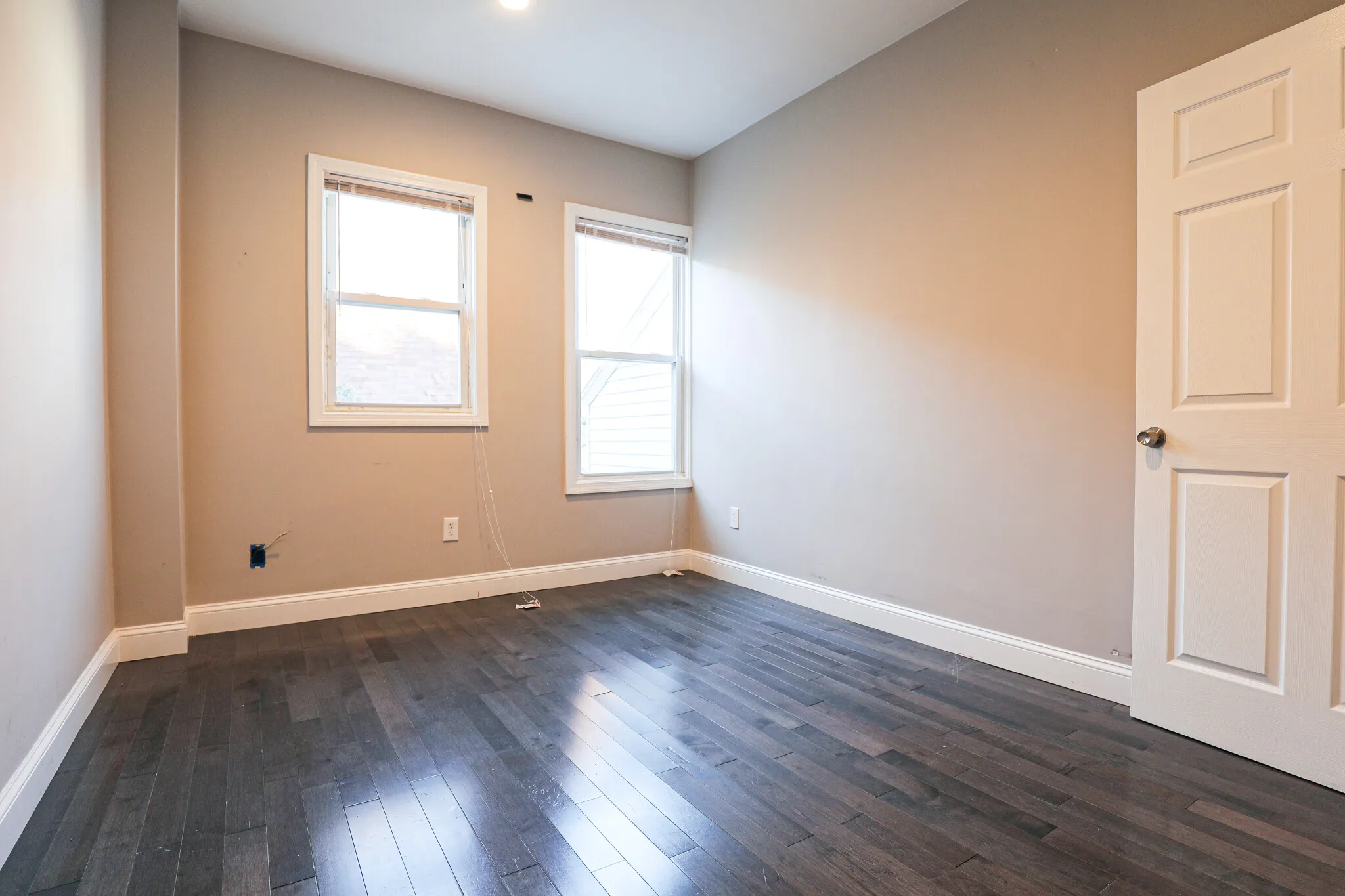 77 Linden St, Brighton