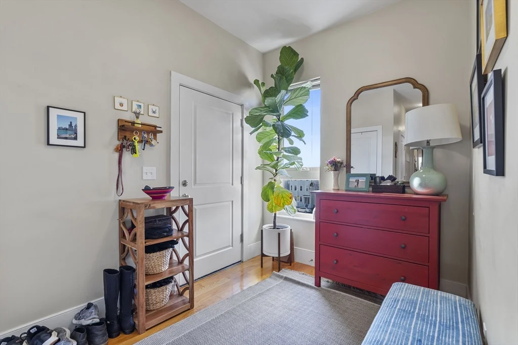 200 Silver St, South Boston