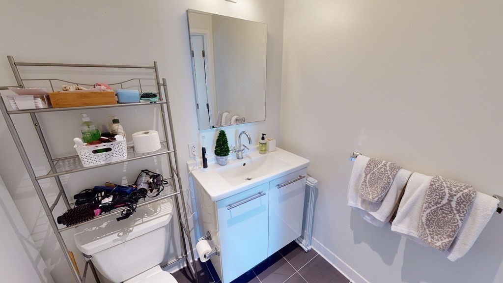 2 Earhart St, East Cambridge