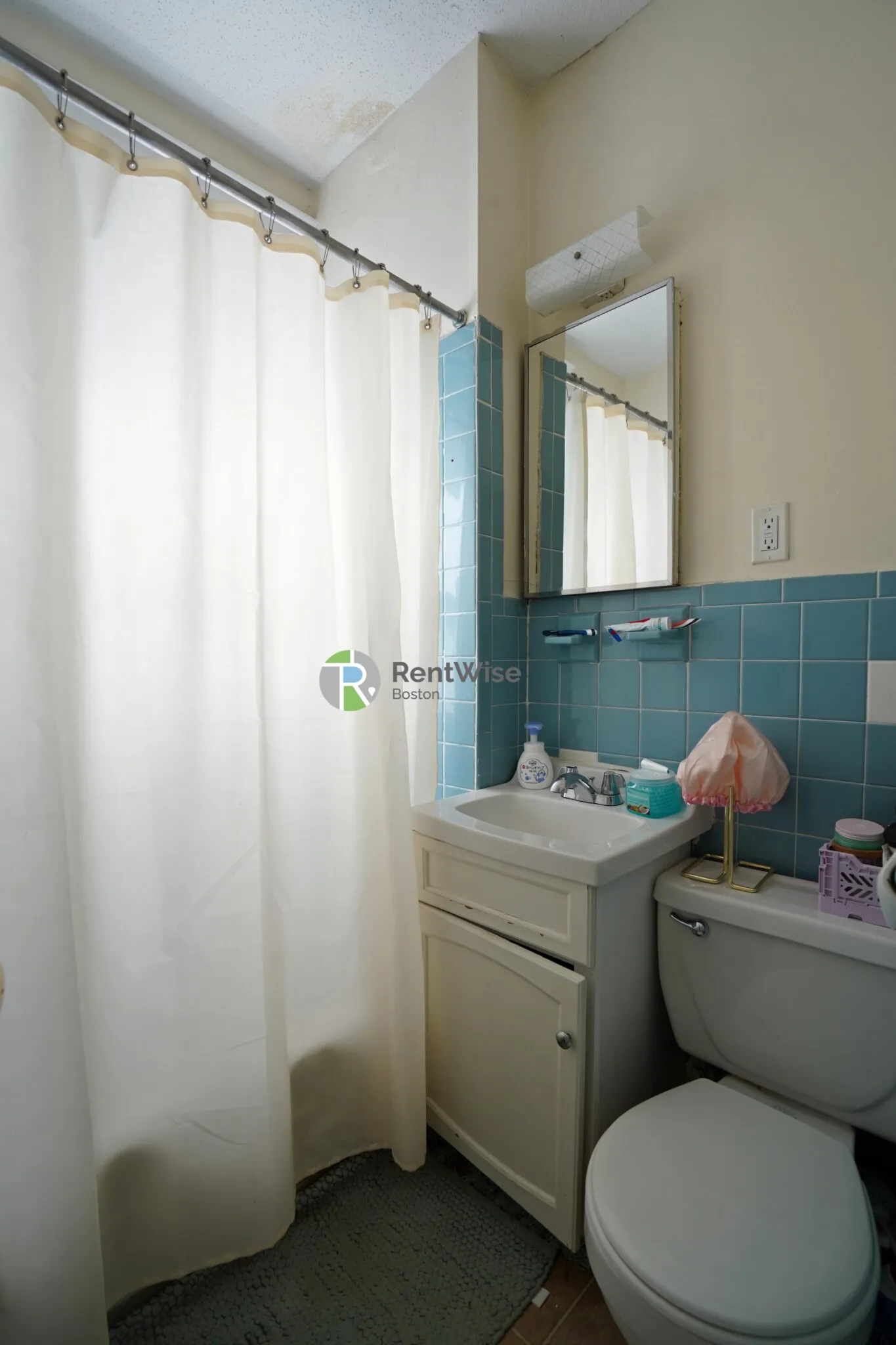 1156 Commonwealth Ave, Brighton