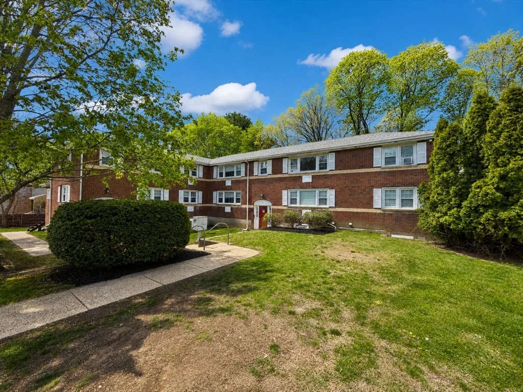 507 Main St, Walpole
