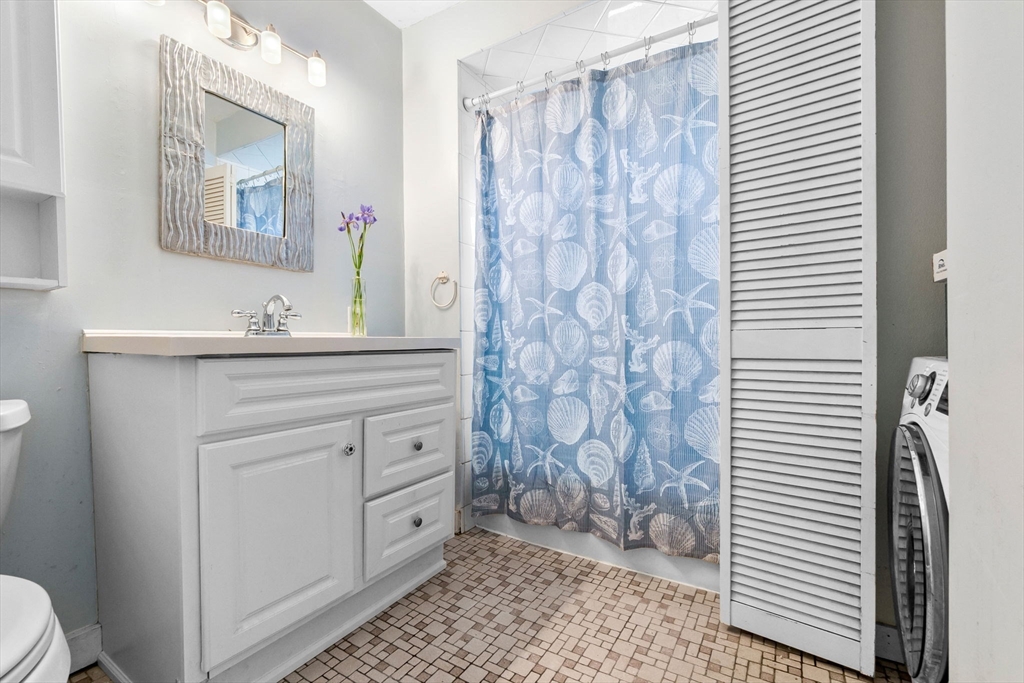 80 Lennox Rd, Little Nahant