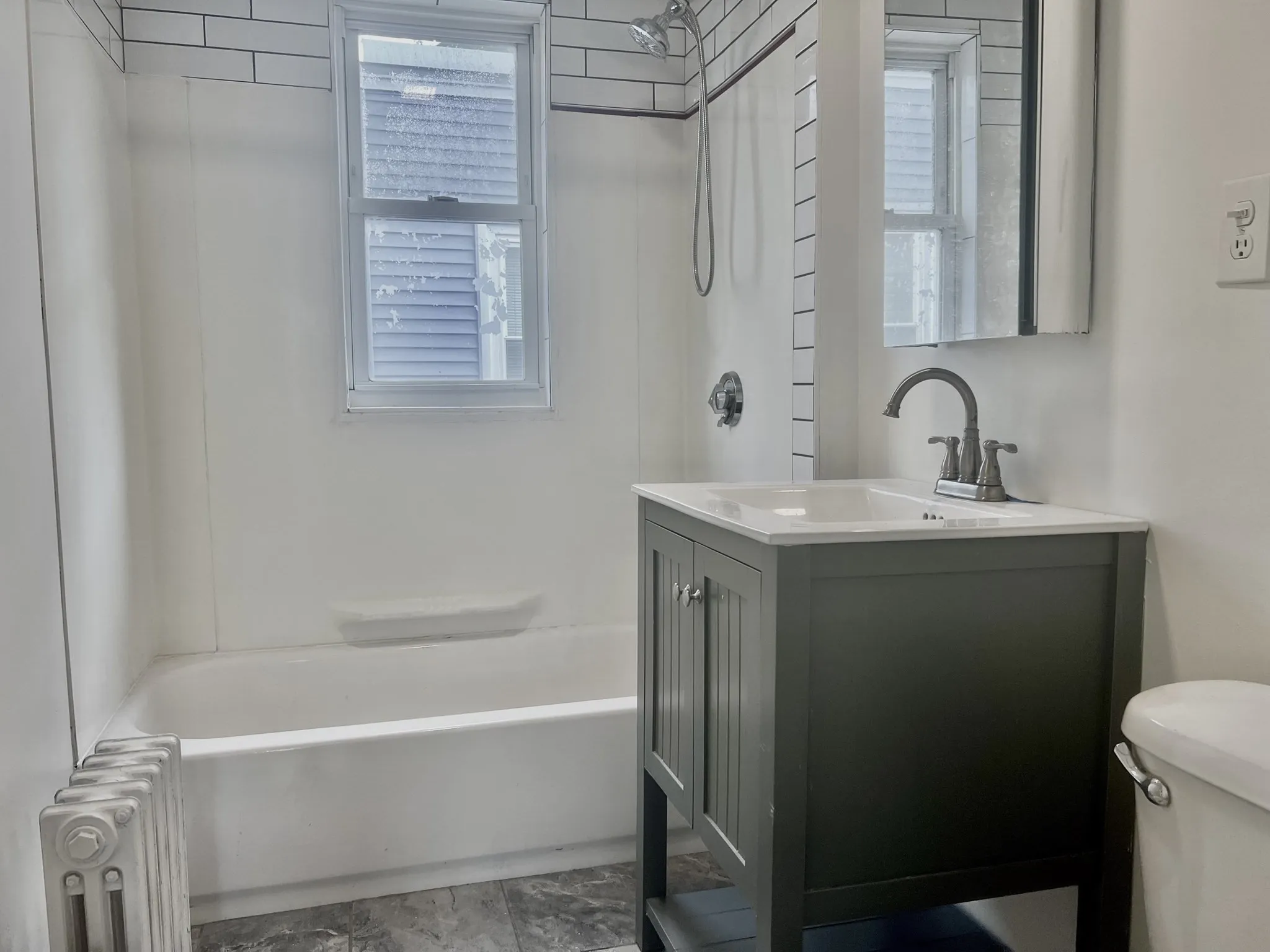 5 Magnus Ave, Ward Two