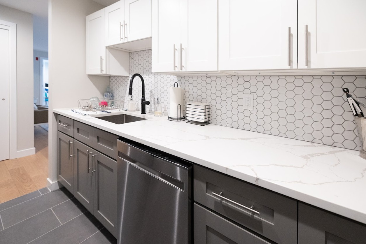 1661 Washington St, South End