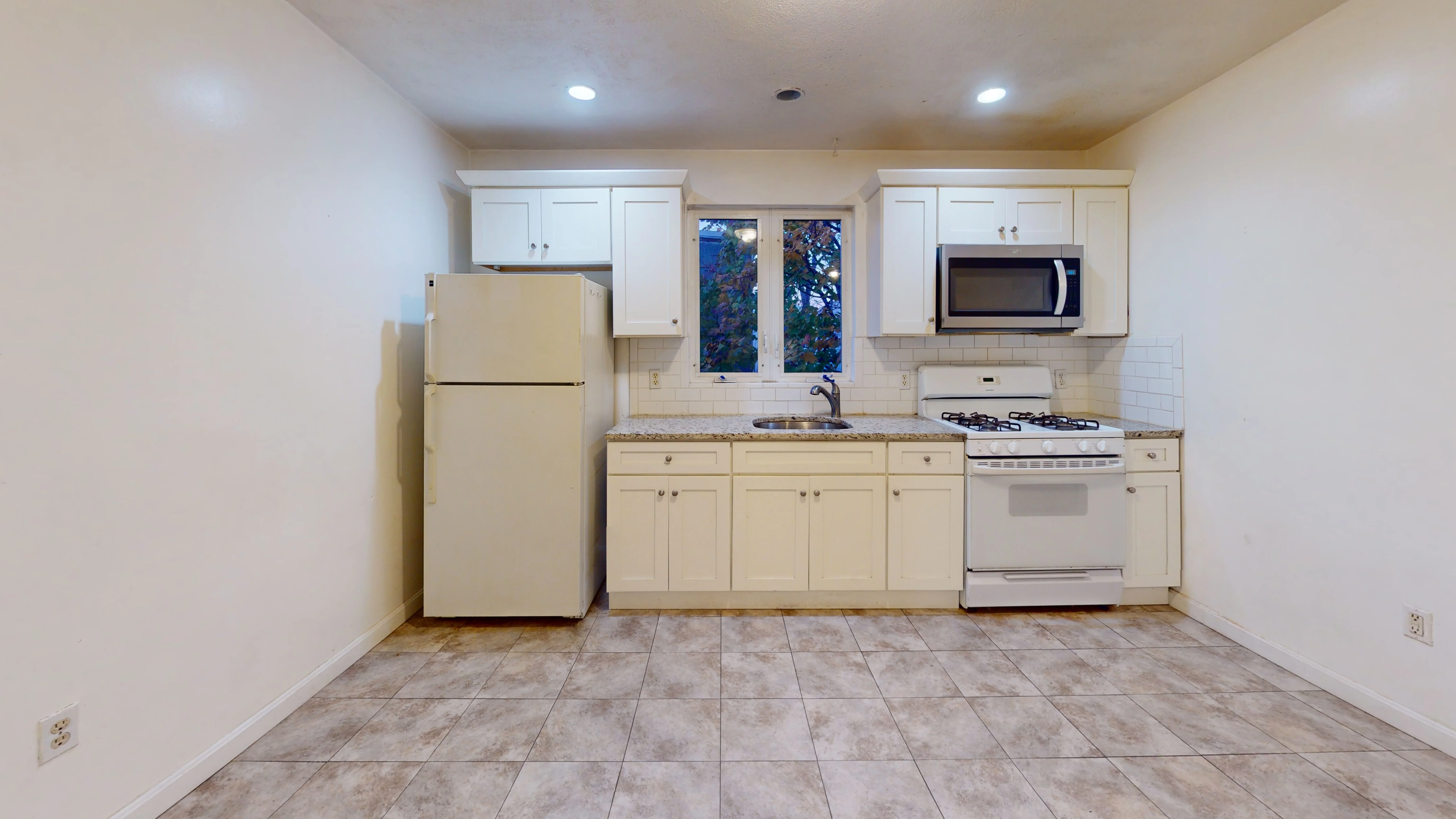 277 Paris St, East Boston