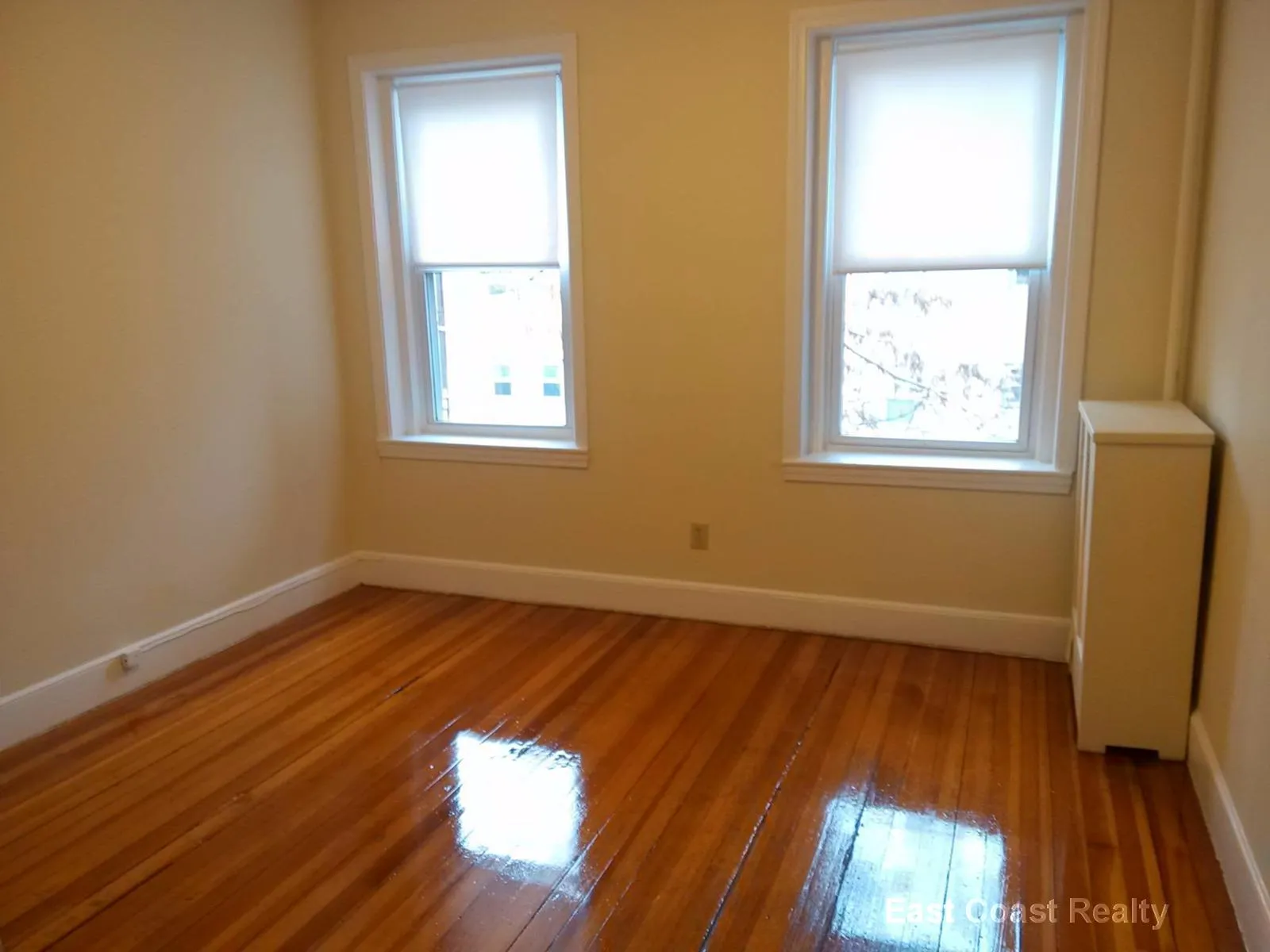 1132 Commonwealth Ave, North Brookline