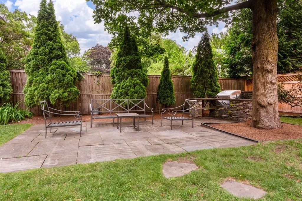 8 Kirkland Pl, Baldwin