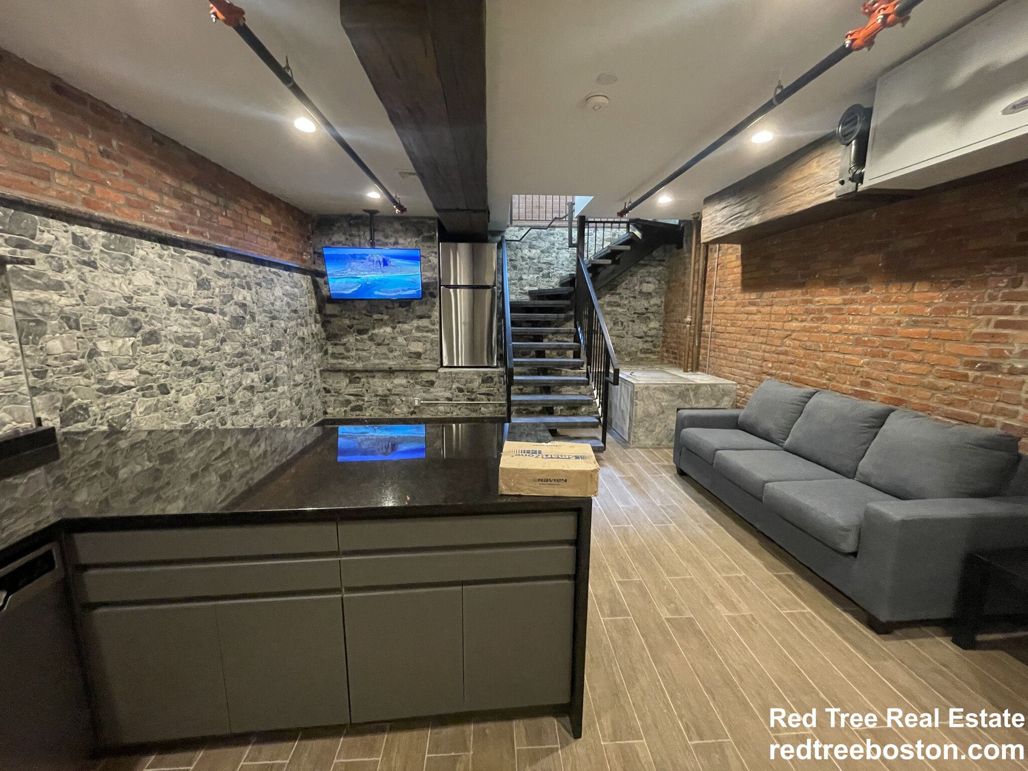 1028 Commonwealth Ave, Boston