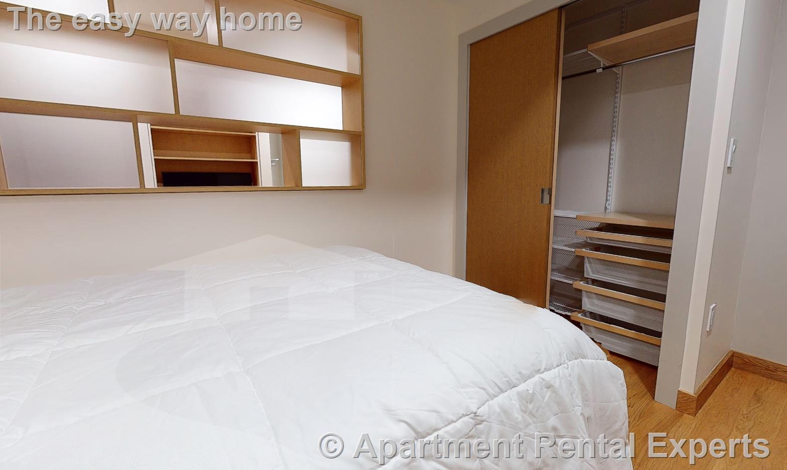 115 Mt Auburn St, Harvard Square