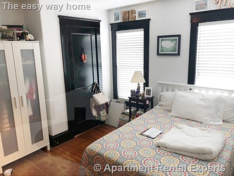 939 Broadway, Davis Square