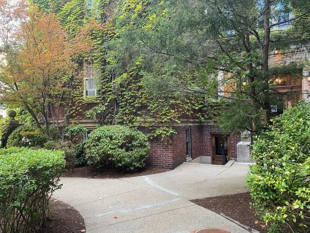 97 Chester St, Allston