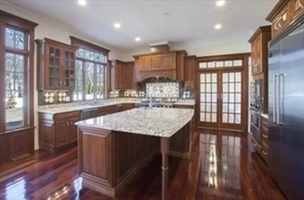 6 bed, 4+ bath apartment for rent at 75 Woodfall Rd Unit 75, Belmont — photo 5 of 20