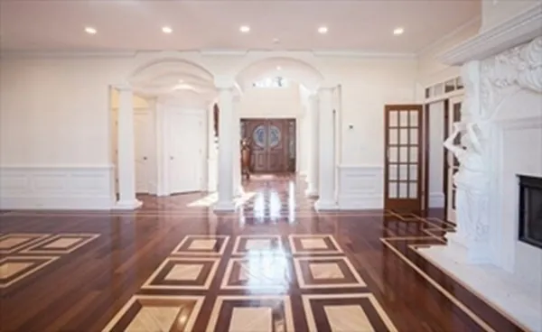6 bed, 4+ bath apartment for rent at 75 Woodfall Rd Unit 75, Belmont — photo 19 of 20