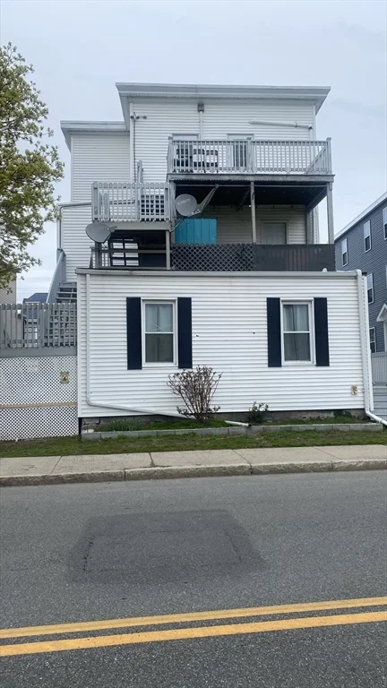 271 Shirley St, Winthrop