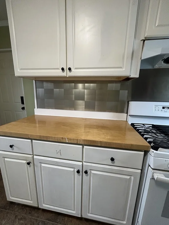 153 Arlington, Framingham