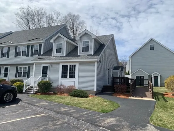 3 Merrimac Way, Tyngsborough