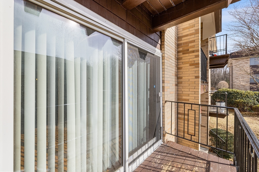 121 Bailey, Worcester