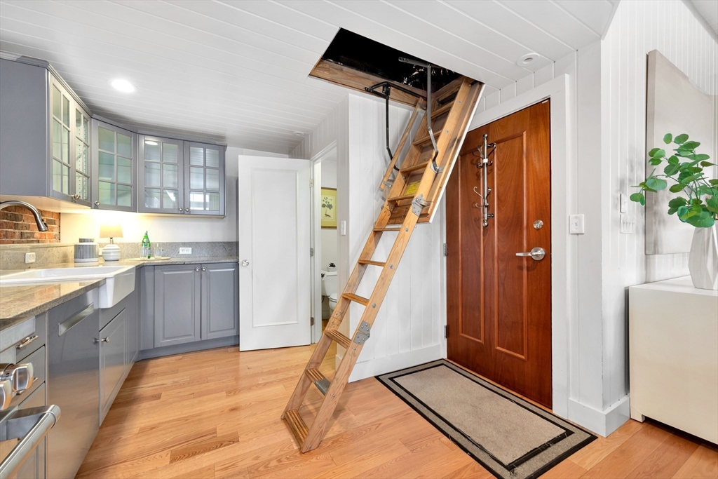 75 Fulton, Waterfront