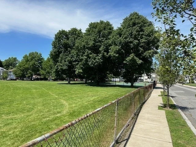 32 Gourley Rd, Tufts University