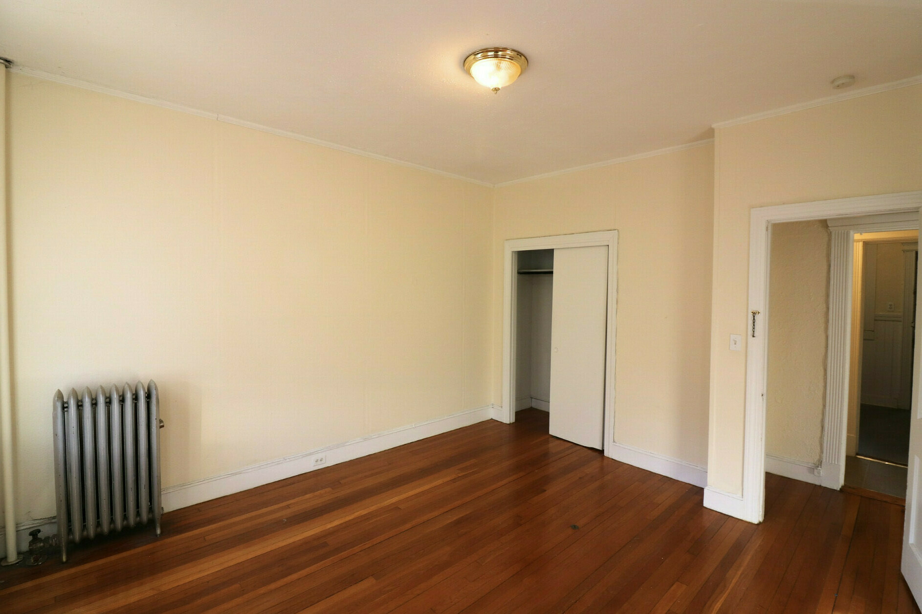 1959 Commonwealth Ave, Brighton