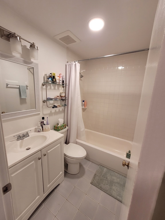 11 Follen St, Back Bay