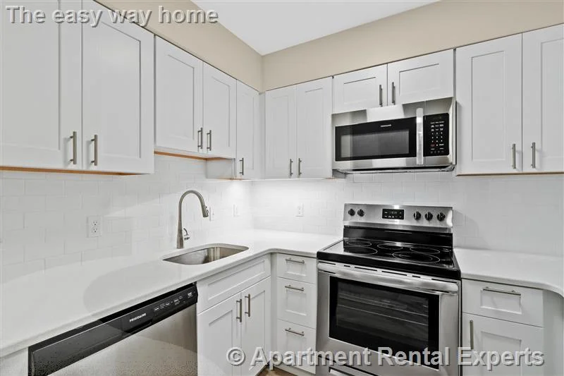632 Massachusetts Ave, Central Square