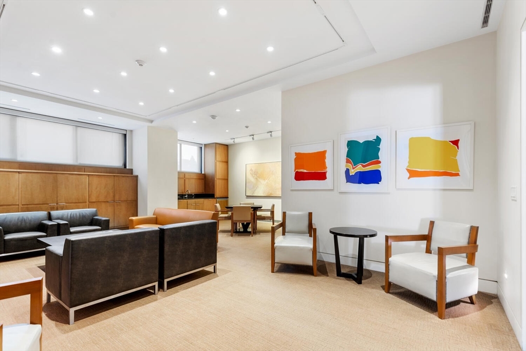 180 Beacon St, Back Bay