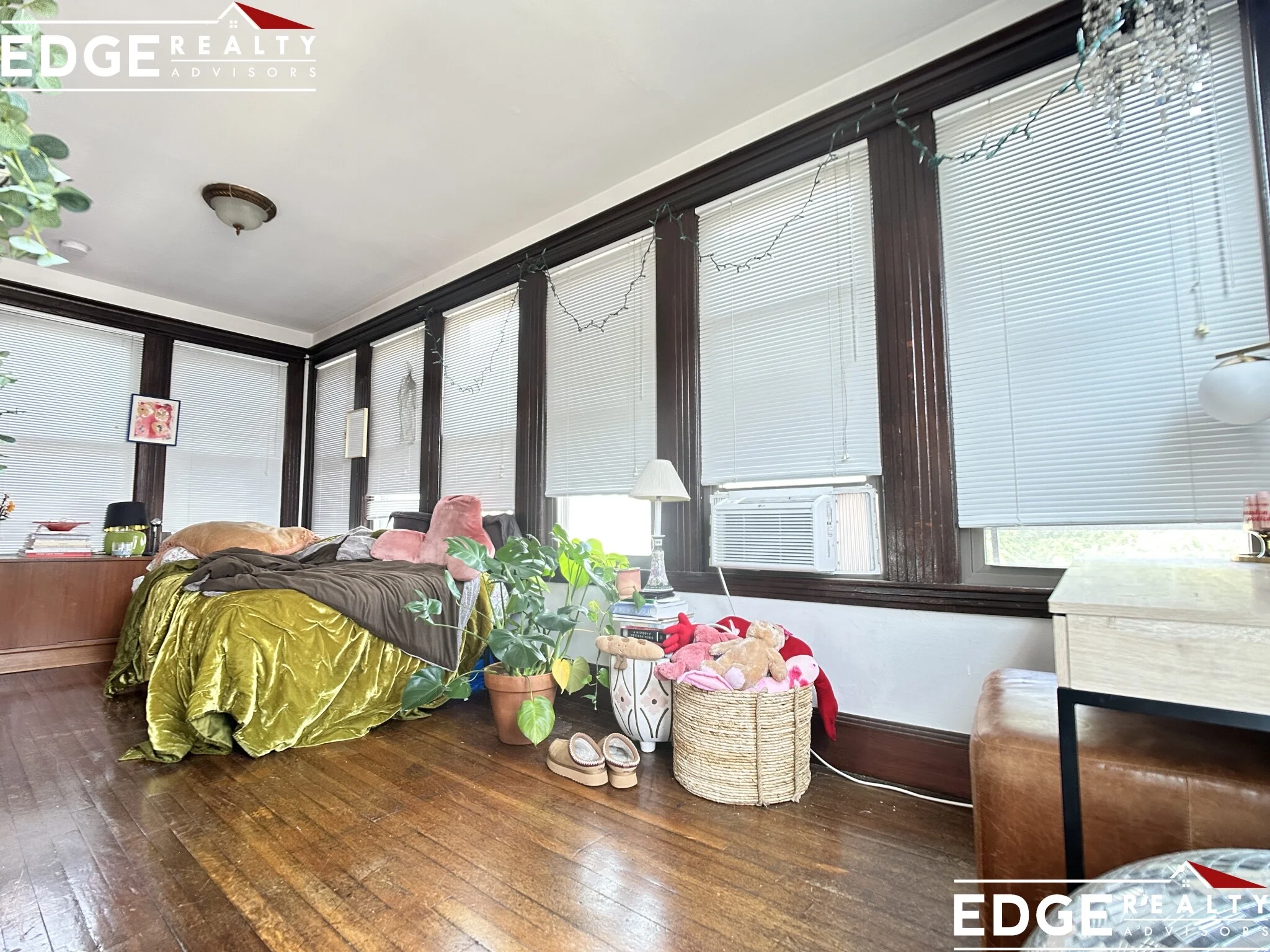 324 Faneuil St, Brighton