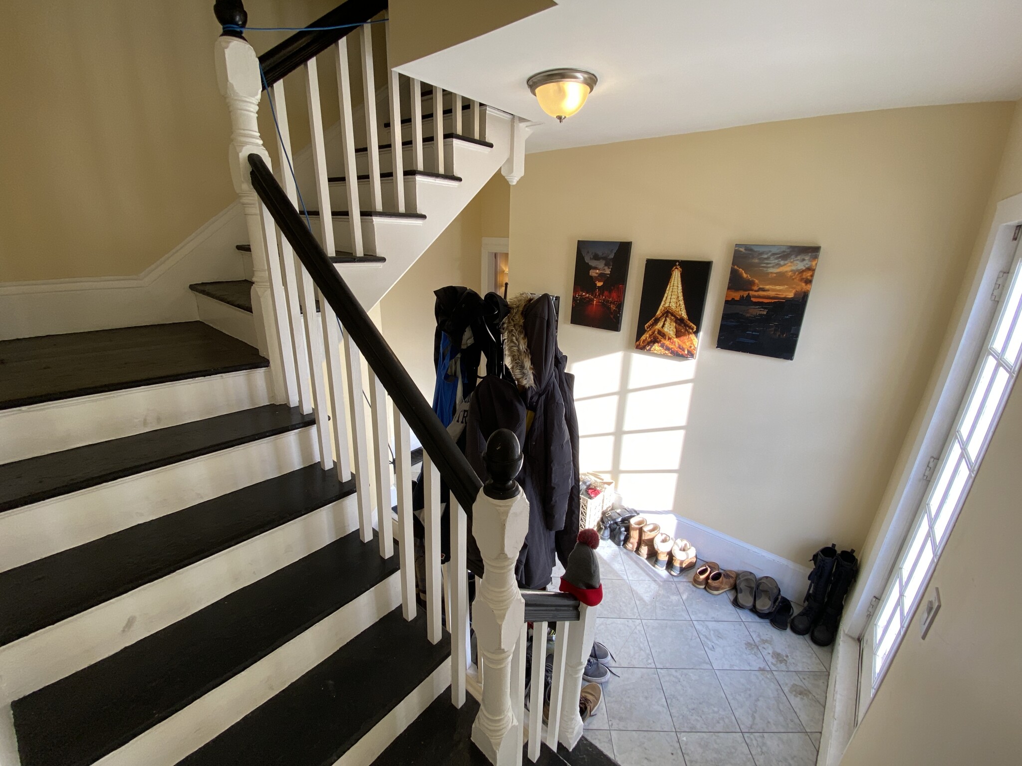 381 Highland Ave, Powder House Square