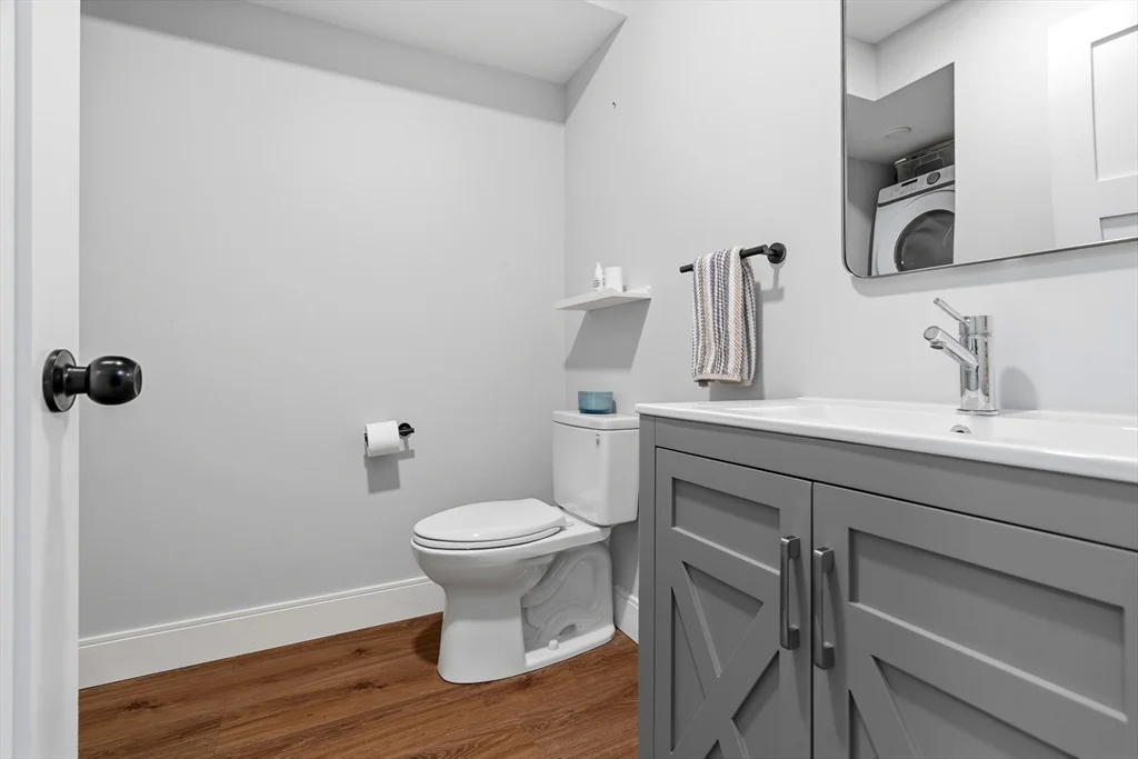 1721 Centre St, West Roxbury